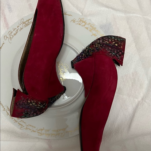 Claudio Merazzi Italian Red suede Low articulated heels Feather fetish 6.5B - Picture 3 of 5